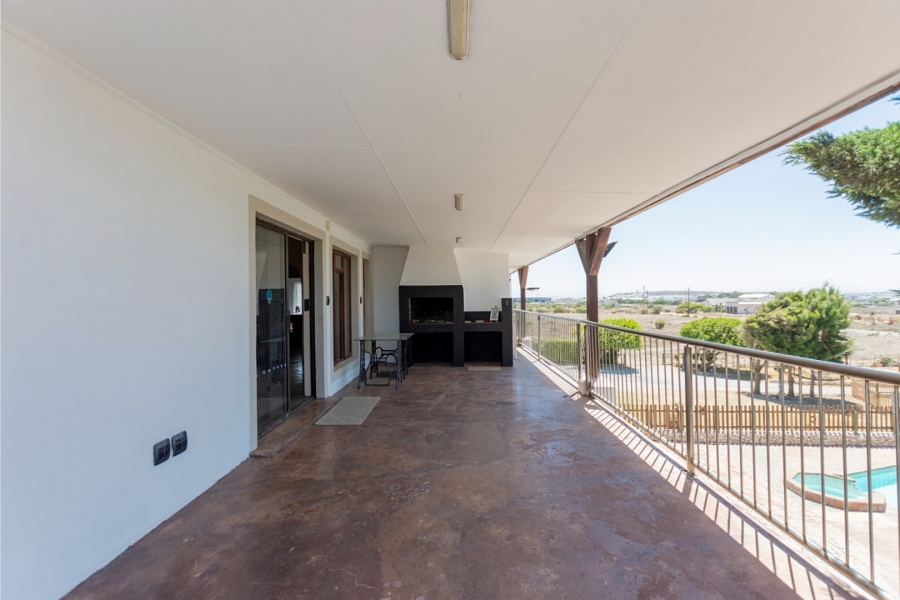 14 Bedroom Property for Sale in Long Acres Country Estate Western Cape